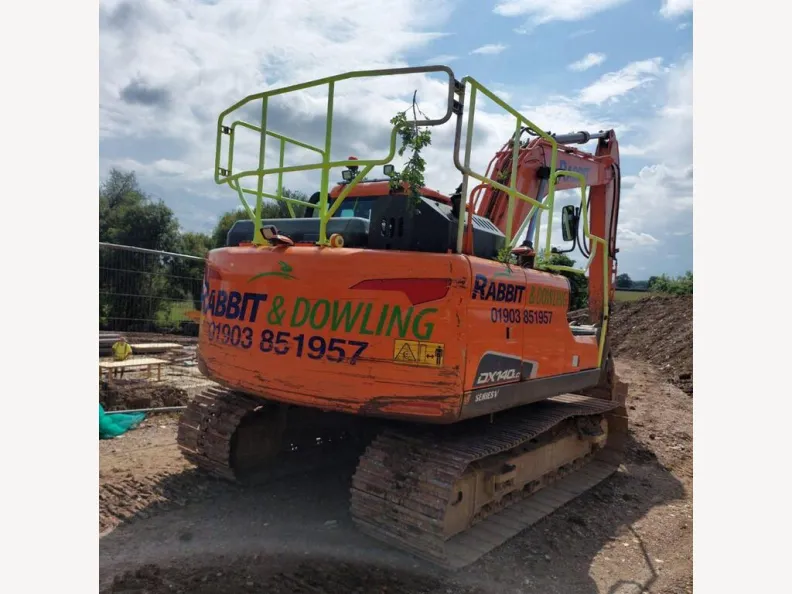 14T Excavator Doosan DX140LC 2021
